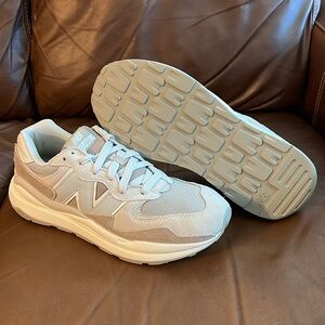 Men’s New Balance 57/40 Moonbeam Mindful Grey Size 12 New Without Box